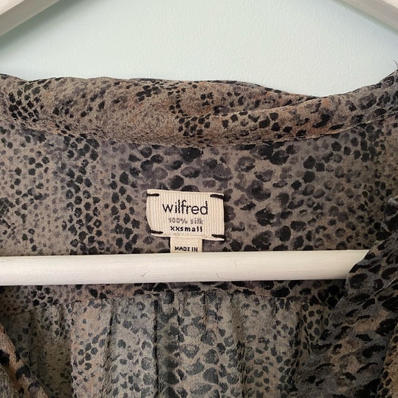 Wilfred 100% Silk Blouse - Picture 2 of 2